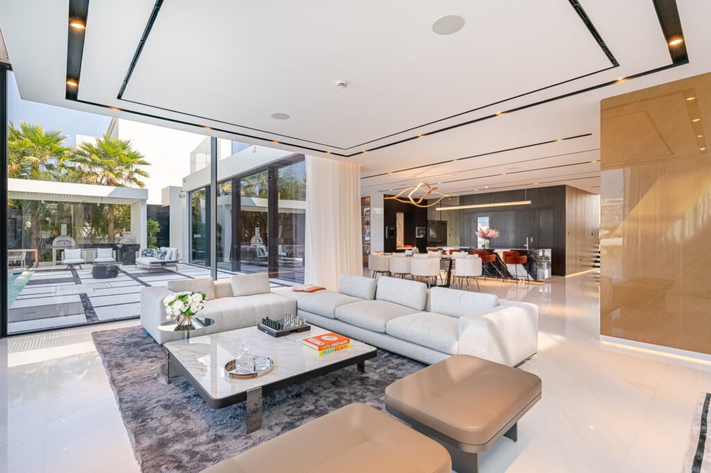 e 98, frond e, the palm jumeirah (11 of 99)