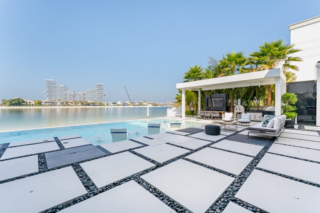 e 98, frond e, the palm jumeirah (35 of 99)