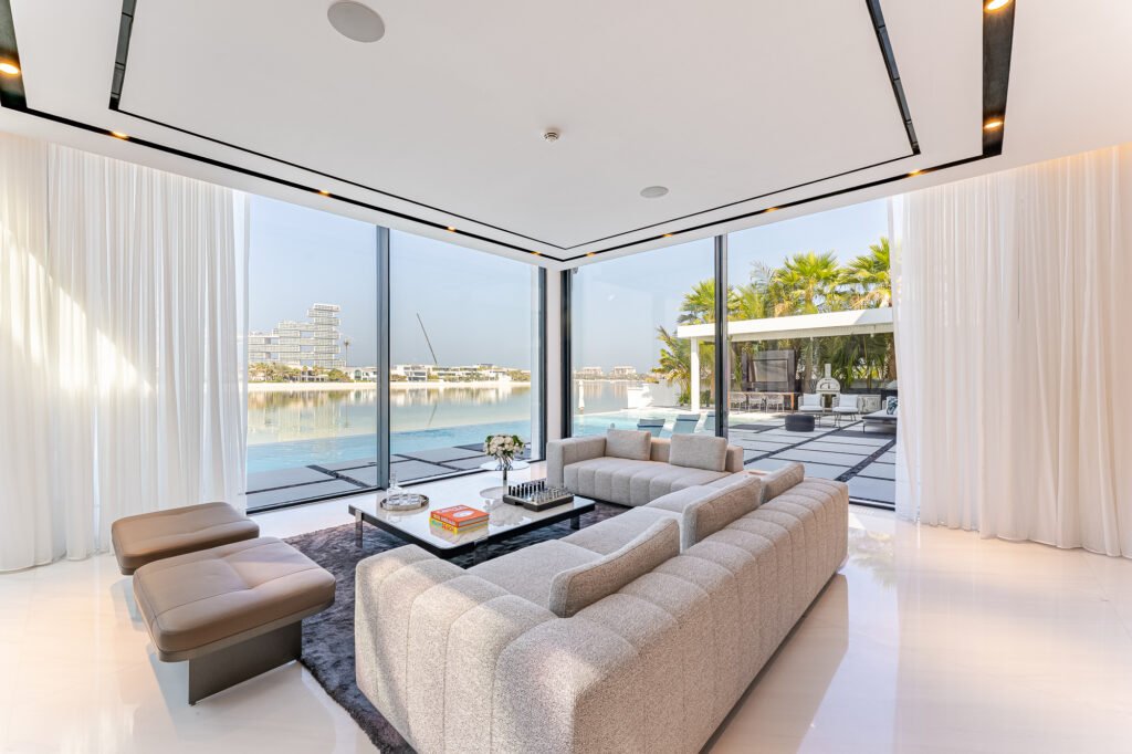 e 98, frond e, the palm jumeirah (9 of 99)